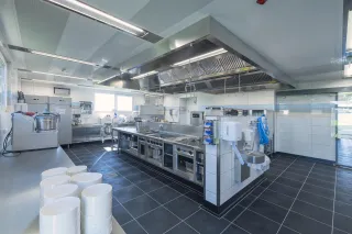 Mobile Raumsysteme für Arbeit: Büro- und Sozialgebäude Mobile Raumsysteme für Arbeit: Büro- und Sozialgebäude