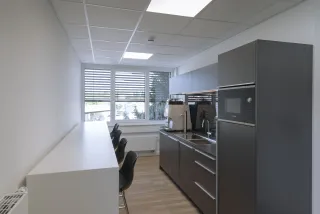 Mobile Raumsysteme für Arbeit: Büro- und Sozialgebäude Mobile Raumsysteme für Arbeit: Büro- und Sozialgebäude