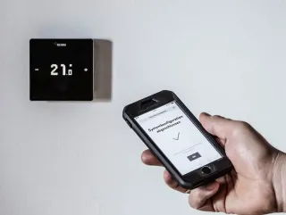 Regelungstechnik für Heizen und Kühlen Regelungstechnik für Heizen und Kühlen