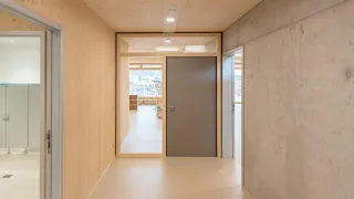 Fingerschutztüren mit integriertem Klemmschutz Fingerschutztüren mit integriertem Klemmschutz