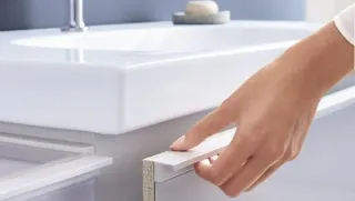Geberit Badmöbel und Accessoires