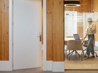 Zutrittslösungen vereinen Sicherheit und Komfort