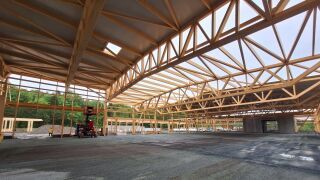 Holztragwerke für Industrie-, Gewerbe- und Logistikhallen