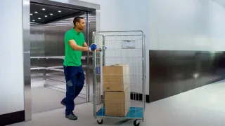 Aufzüge für den Personen-, Lasten- und Bettentransport TranSys™ DX Aufzüge für den Personen-, Lasten- und Bettentransport TranSys™ DX