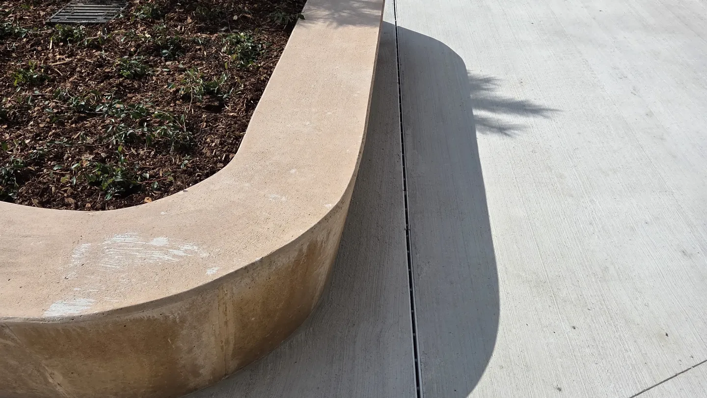 GFK-Rinnen für die Linienentwässerung GFK-Rinnen für die Linienentwässerung