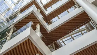 Metall-Deckensysteme für Innen Metall-Deckensysteme für Innen