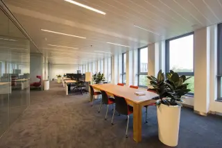 Metall-Deckensysteme für Innen Metall-Deckensysteme für Innen