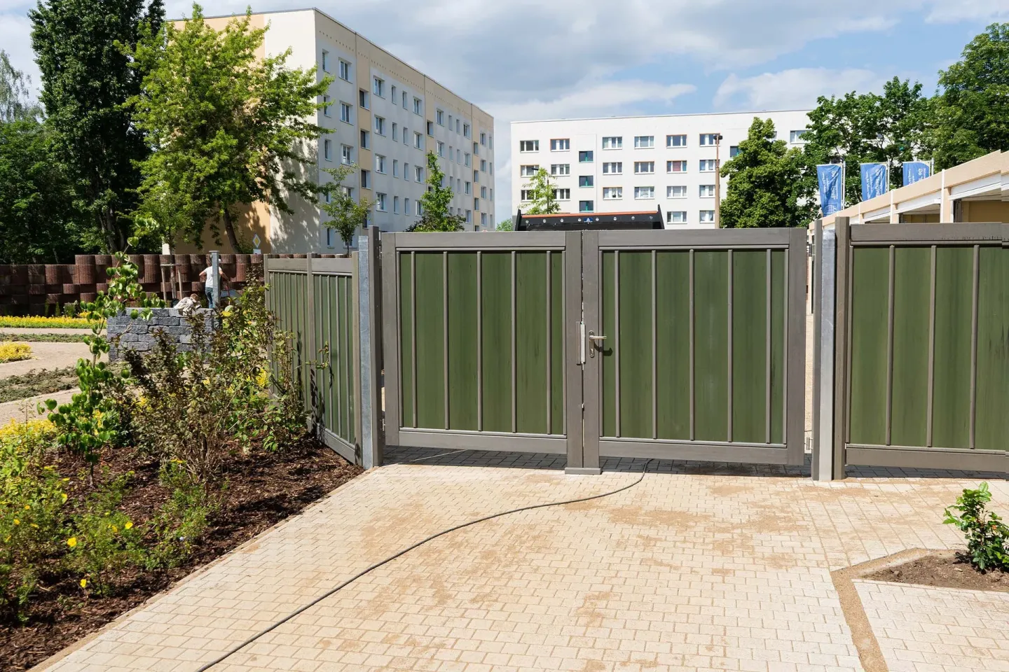 megawood® LIMES Sichtschutz- und Zaunsystem megawood® LIMES Sichtschutz- und Zaunsystem