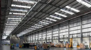 Formteile und Tageslichtsysteme Formteile und Tageslichtsysteme