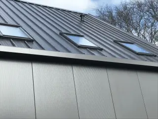 Formteile und Tageslichtsysteme Formteile und Tageslichtsysteme