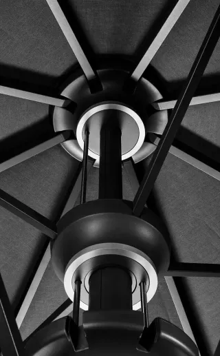 Wind- und Wetterfeste Sonnenschirme Wind- und Wetterfeste Sonnenschirme