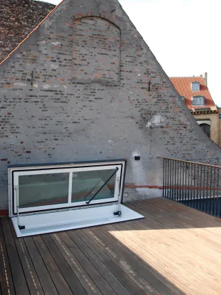 Flachdachausstiege mit Glas: Staka Flachdachausstiege mit Glas: Staka