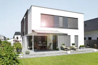 Tageslichtmanagement mit Raffstore Tageslichtmanagement mit Raffstore