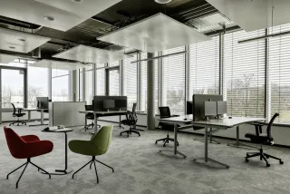 Tageslichtmanagement mit Raffstore Tageslichtmanagement mit Raffstore