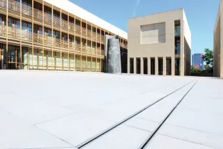 Drainage- und Entwässerungsrinnen Drainage- und Entwässerungsrinnen