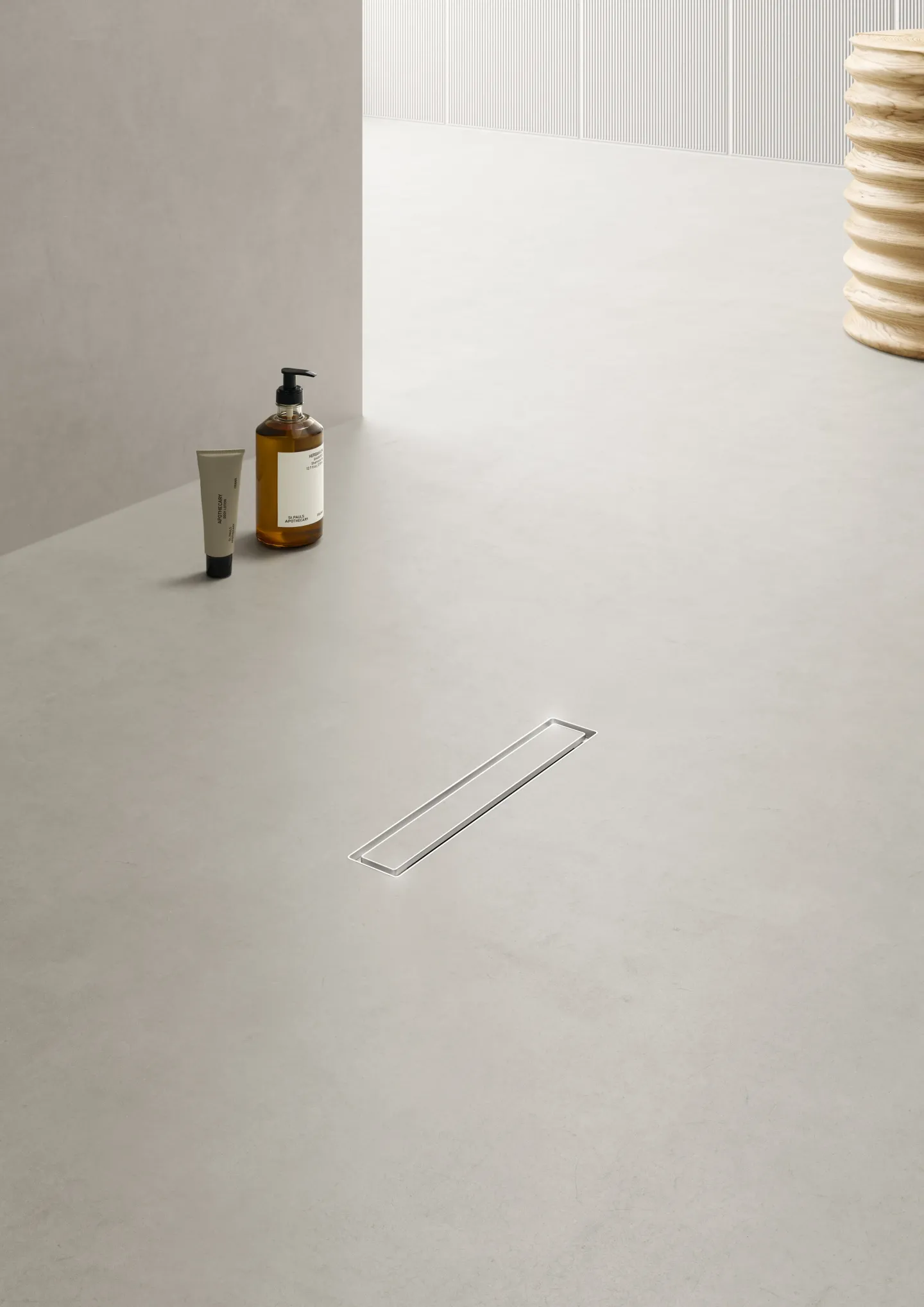 Duschrinne CeraFrame Liquid Neo für dünnschichtige Spachtelsysteme Duschrinne CeraFrame Liquid Neo für dünnschichtige Spachtelsysteme