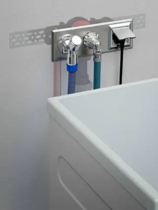 Ablauftechnik, Waschgeräteanschlüsse und Siphons Ablauftechnik, Waschgeräteanschlüsse und Siphons