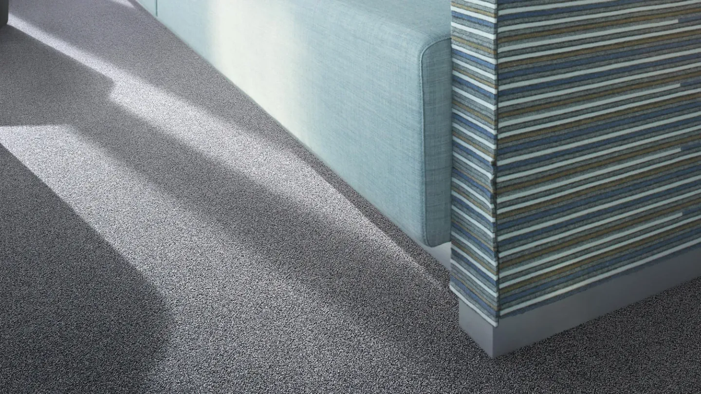 DESSO EcoBase® - bitumenfreier Teppichrücken vollständig recycelbar DESSO EcoBase® - bitumenfreier Teppichrücken vollständig recycelbar