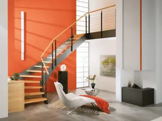 Wangentreppen mit verschiedenen Materialien Wangentreppen mit verschiedenen Materialien