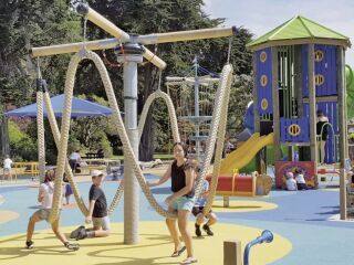 Innovatives Spielgerät wertet moderne Spielplatzbereiche auf