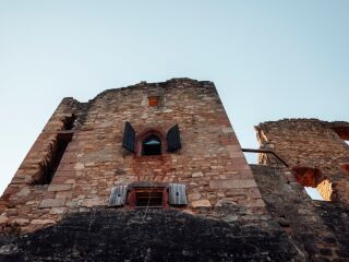 Stiebel Eltron-Wärmepumpe sorgt für Komfort in 1.000 Jahre alter Burg