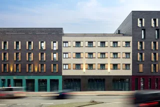 Schiebeläden als individuelle Beschattungslösungen