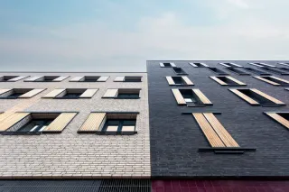 Schiebeläden als individuelle Beschattungslösungen