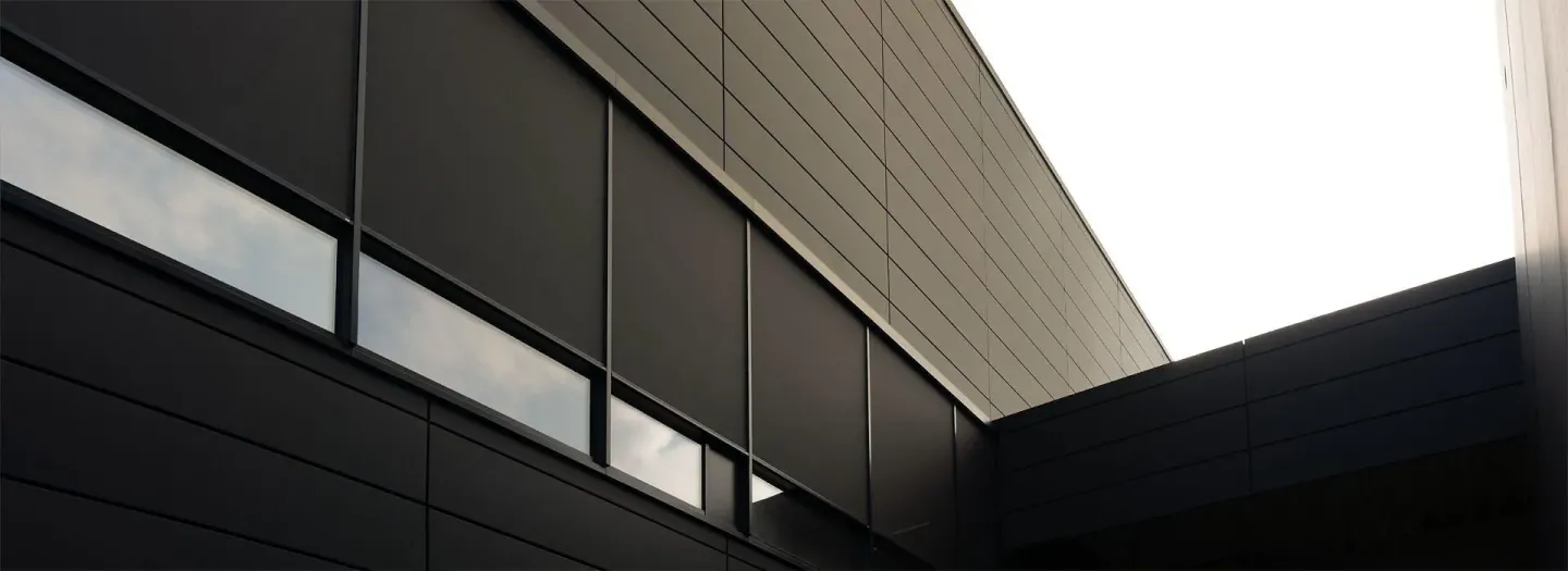 ROMA Vorbautextilscreens | Fassadentextilscreens ROMA Vorbautextilscreens | Fassadentextilscreens