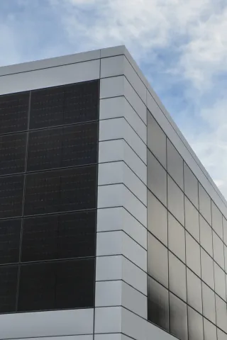 Fassadensystem PRO+ Siding | PRO+ PV | PRO+ Green Fassadensystem PRO+ Siding | PRO+ PV | PRO+ Green