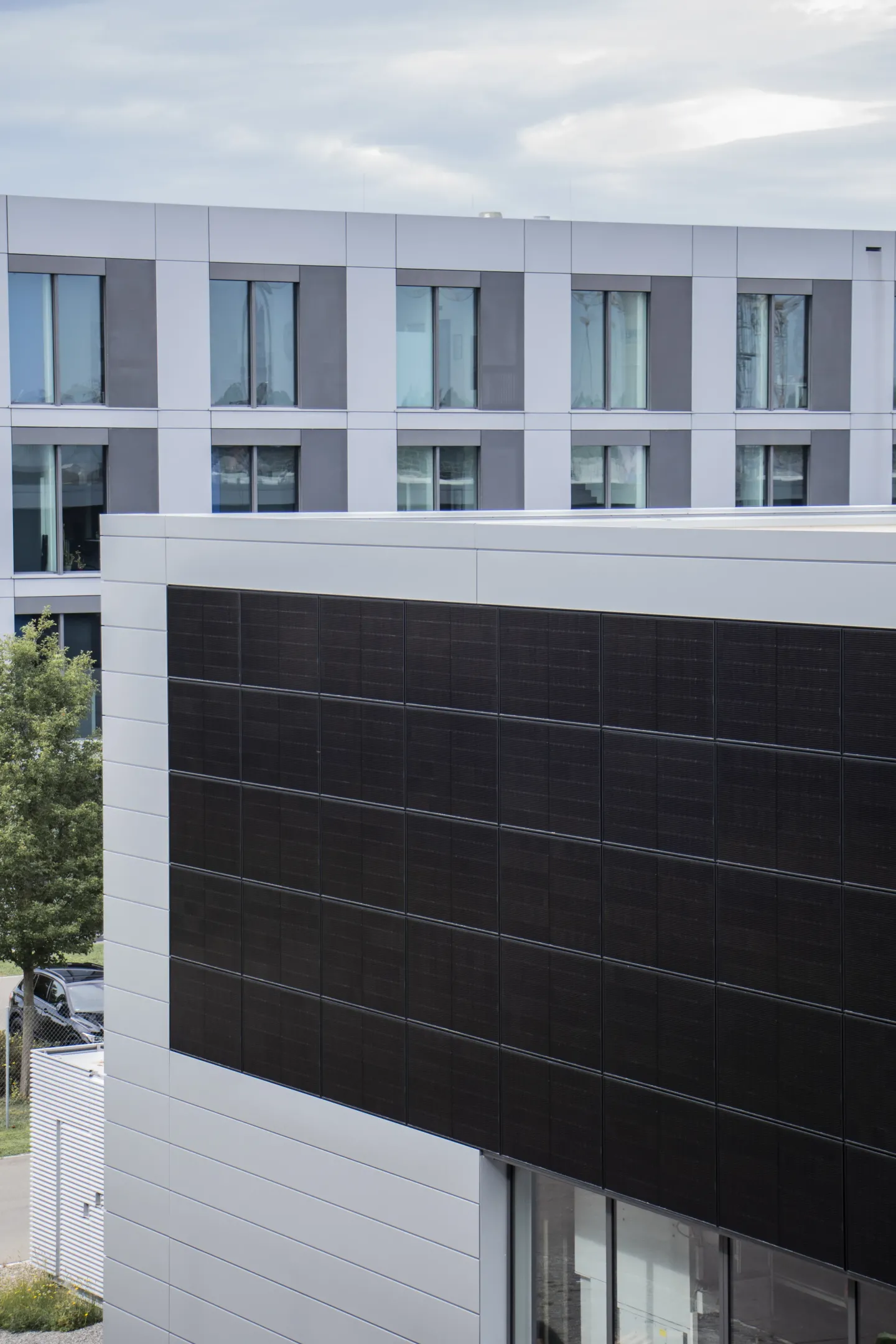 Fassadensystem PRO+ Siding | PRO+ PV | PRO+ Green Fassadensystem PRO+ Siding | PRO+ PV | PRO+ Green