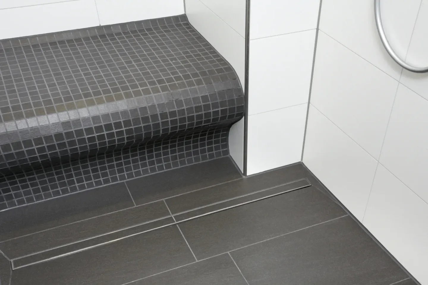 Bausysteme: Bauplatten, Fertigelemente und Zubehör Bausysteme: Bauplatten, Fertigelemente und Zubehör