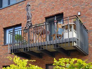 Balkone einfacher planen – mit einem Bauteil, das mehr kann
