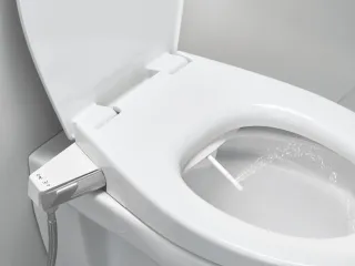 Dusch-WC GROHE Sensia® Arena und Dusch-WC-Aufsatz Dusch-WC GROHE Sensia® Arena und Dusch-WC-Aufsatz