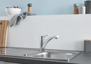 GROHE Spülbecken aus Edelstahl und Mineralwerkstoff GROHE Spülbecken aus Edelstahl und Mineralwerkstoff