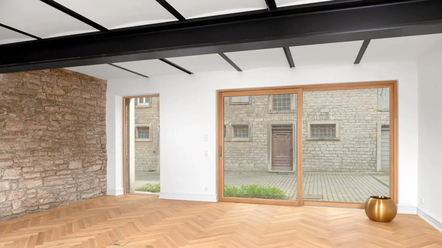 Fenstersysteme für die energetische Sanierung in Altbau und Denkmalschutz Fenstersysteme für die energetische Sanierung in Altbau und Denkmalschutz