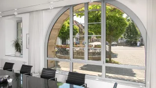 Fenstersysteme für die energetische Sanierung in Altbau und Denkmalschutz Fenstersysteme für die energetische Sanierung in Altbau und Denkmalschutz