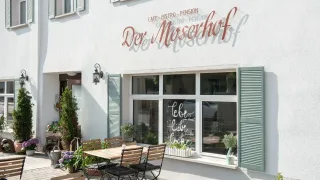 Fenstersysteme für die energetische Sanierung in Altbau und Denkmalschutz Fenstersysteme für die energetische Sanierung in Altbau und Denkmalschutz