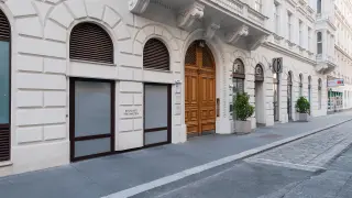 Kipptor NA (nicht ausschwenkend) Kipptor NA (nicht ausschwenkend)