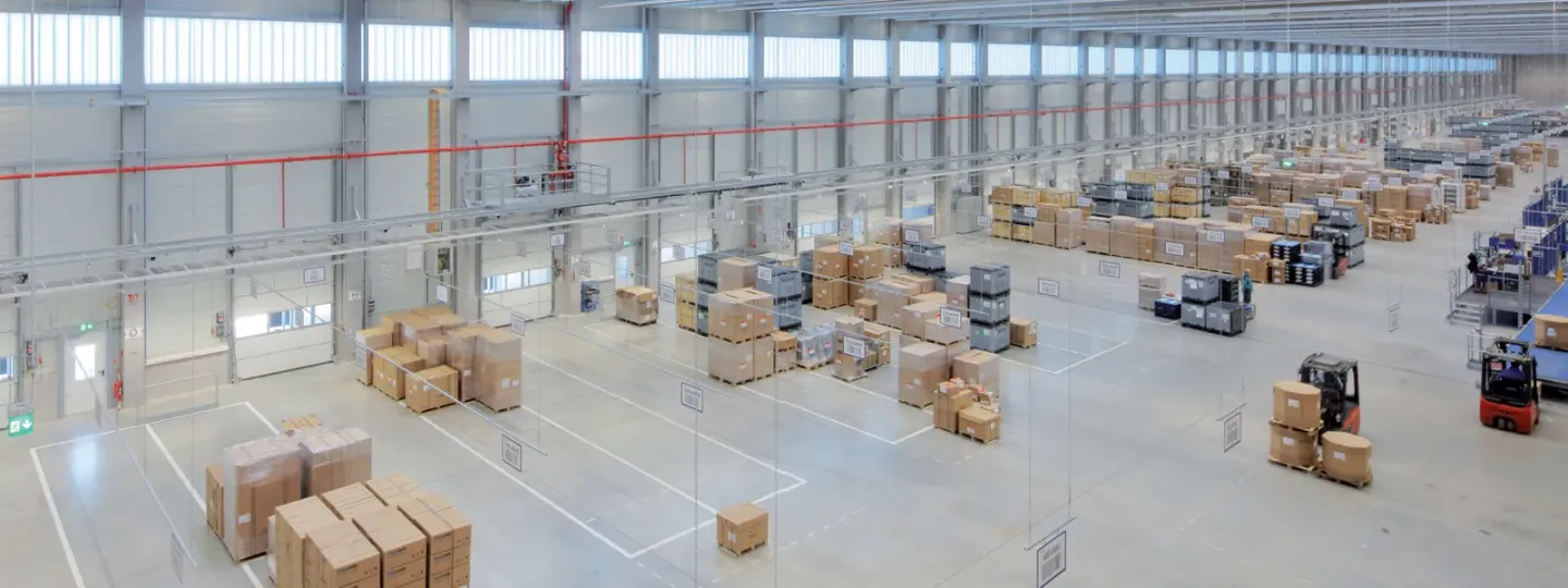 Novoferm Torabdichtungen | Hausaufbauten | Puffersysteme Novoferm Torabdichtungen | Hausaufbauten | Puffersysteme