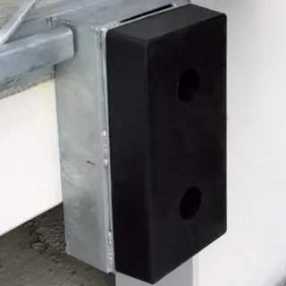 Novoferm Torabdichtungen | Hausaufbauten | Puffersysteme Novoferm Torabdichtungen | Hausaufbauten | Puffersysteme