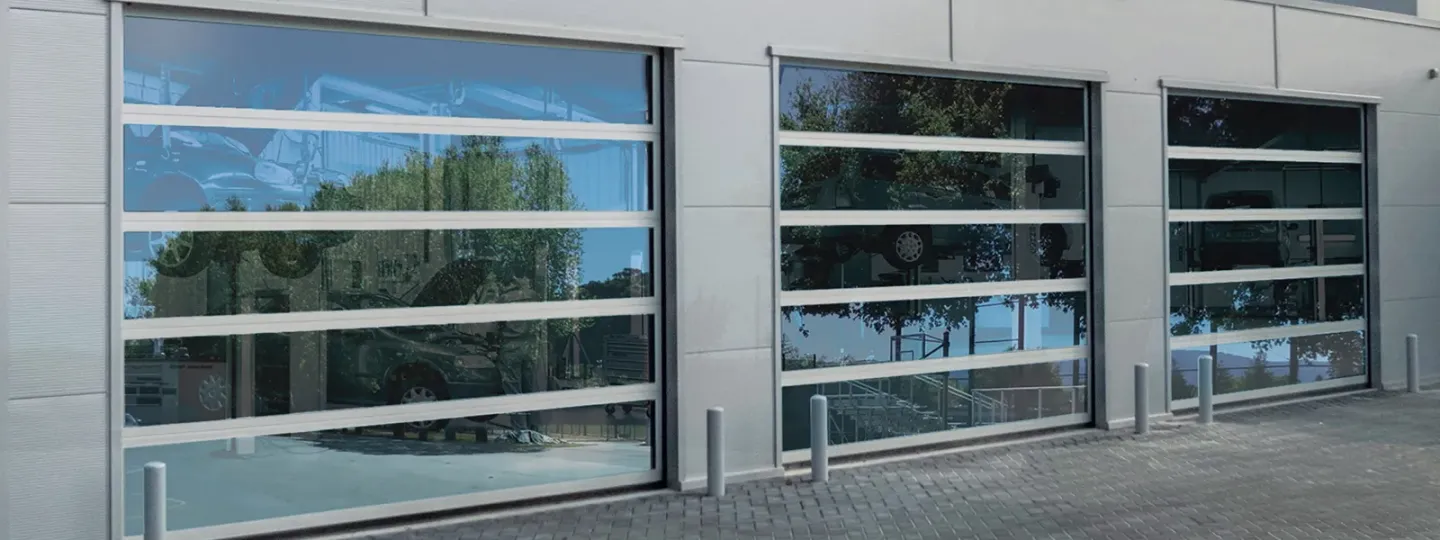 Novoferm Industrie-Sektionaltore NovoLux Novoferm Industrie-Sektionaltore NovoLux