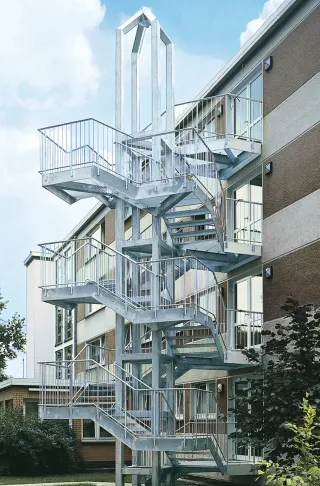 Geradläufige Systemtreppen HGT Geradläufige Systemtreppen HGT