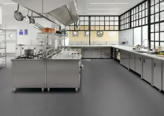 Sicherheits- und ableitfähiger Bodenbelag Sicherheits- und ableitfähiger Bodenbelag