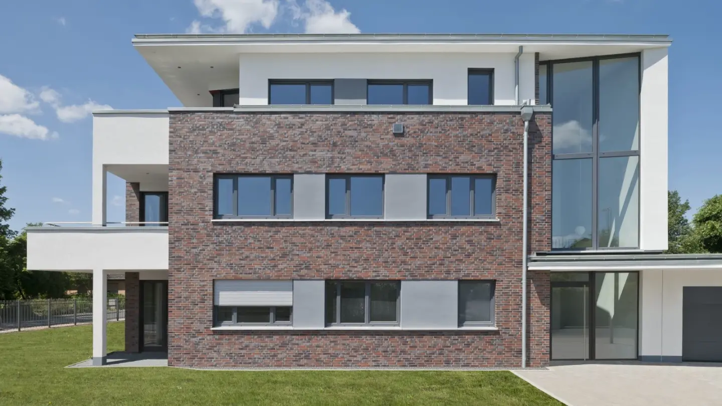 Verblendklinker und Klinker-Formsteine Verblendklinker und Klinker-Formsteine