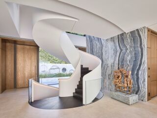 Designtreppe als Skulptur im Raum