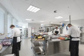 Akustikdecken als Rasterdecken Akustikdecken als Rasterdecken