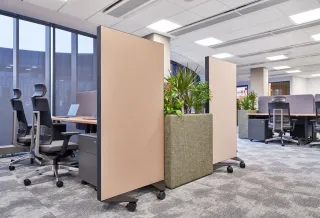 Akustik-Wandpaneele, Akustik-Raumtrenner und Akustik-Standabsorber Akustik-Wandpaneele, Akustik-Raumtrenner und Akustik-Standabsorber