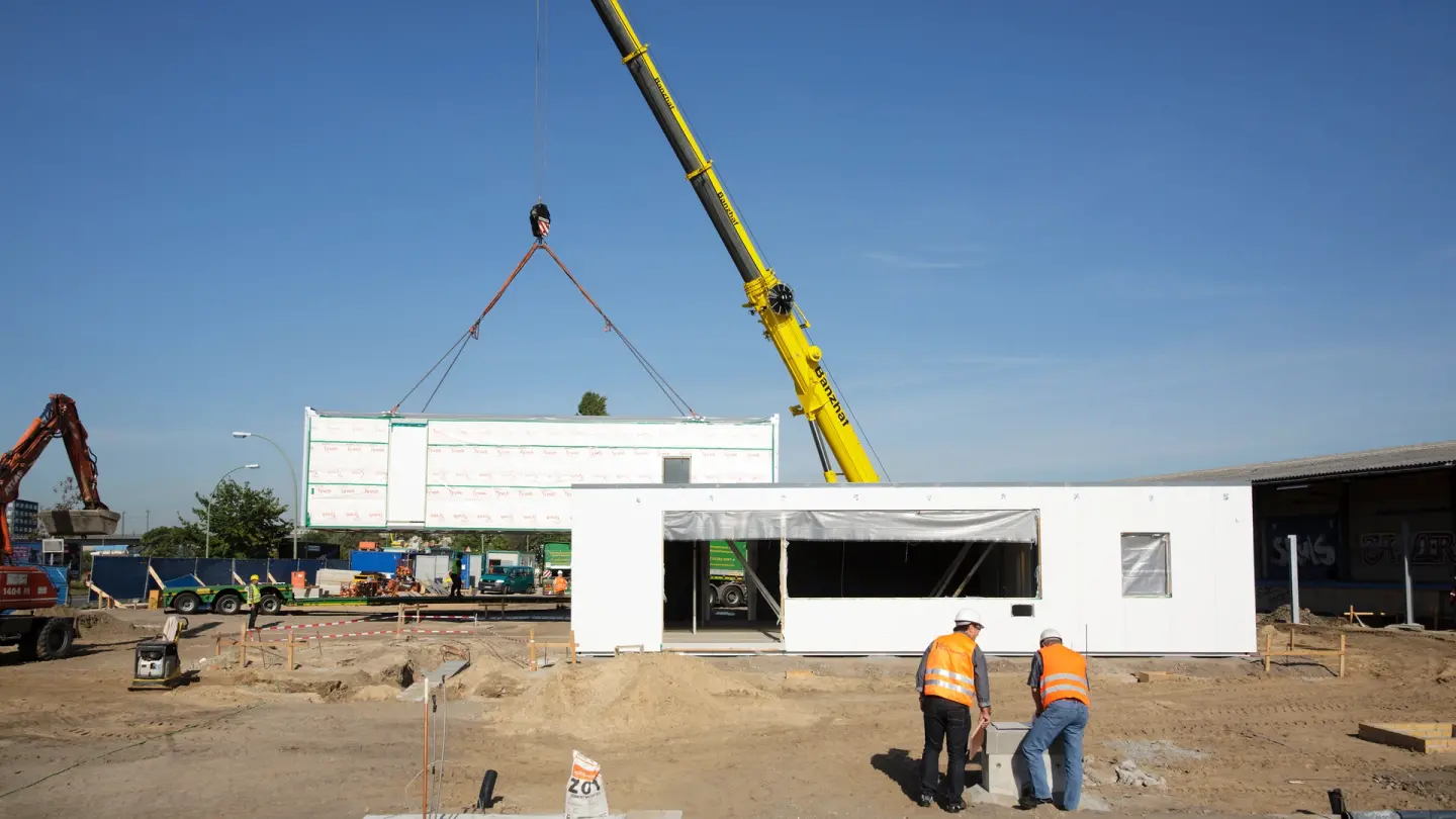 Modulares Bauen für Tankstellen und Shops Modulares Bauen für Tankstellen und Shops