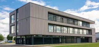 Holz-Fassadenprofil - Kontrast Edition Holz-Fassadenprofil - Kontrast Edition