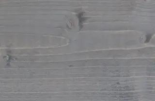 Holzoberflächenbehandlung, Holz-Veredelung; behandelte Profilhölzer aus Fichte Holzoberflächenbehandlung, Holz-Veredelung; behandelte Profilhölzer aus Fichte